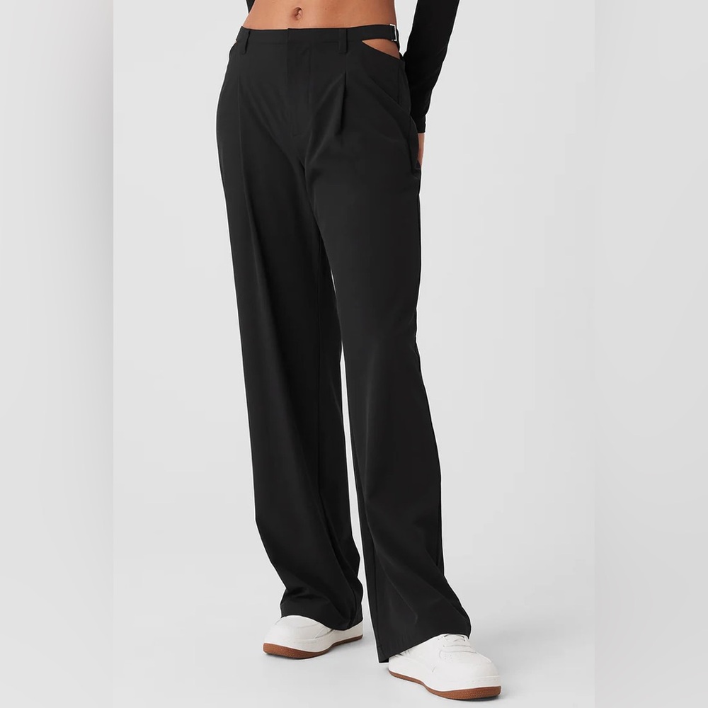 Alo Yoga Mid-rise Showdown Trouser